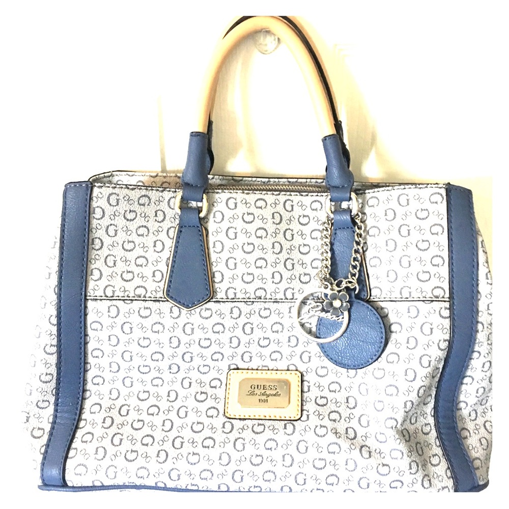 GUESS Los Angeles Purse